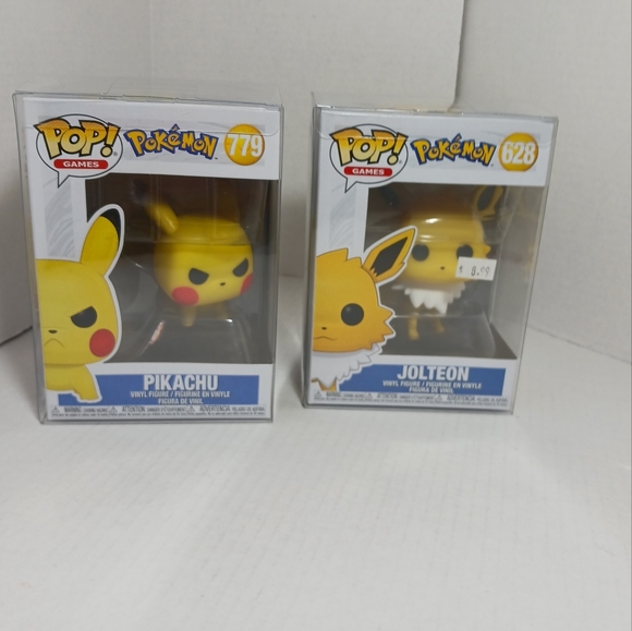 Funko Other - POP! GAMES Funko Pokemon 779 Pikachu & Jolteon 628